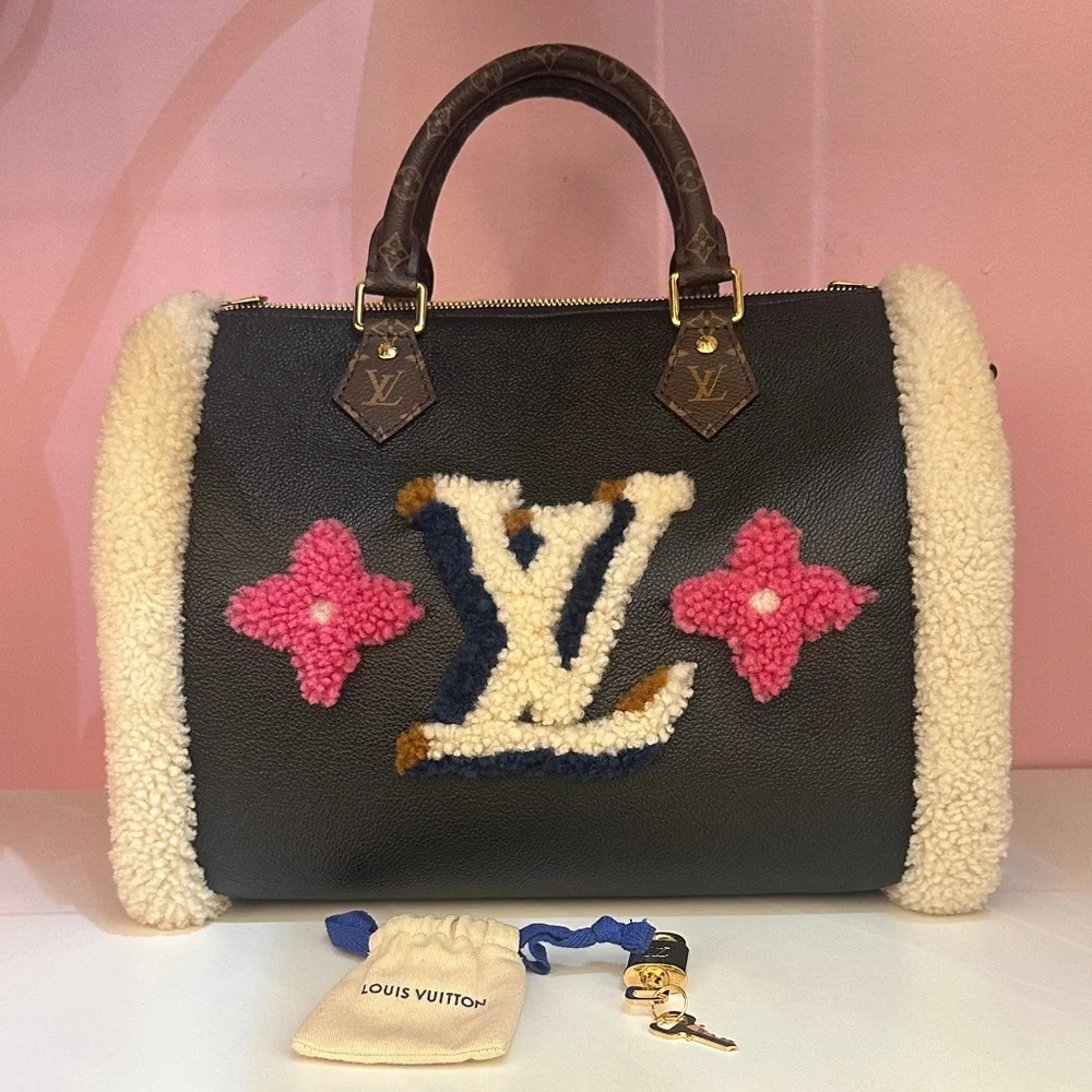 Louis Vuitton Speedy 30 Bandouliere Leather & Monogram Teddy Shearling- Black - Picture 14 of 14